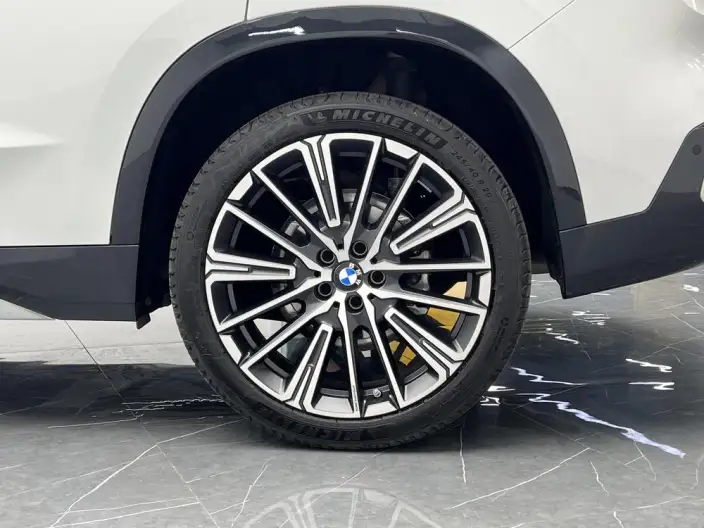 BMW X1 2023 Model xDrive25Li X Design Set – фото 9
