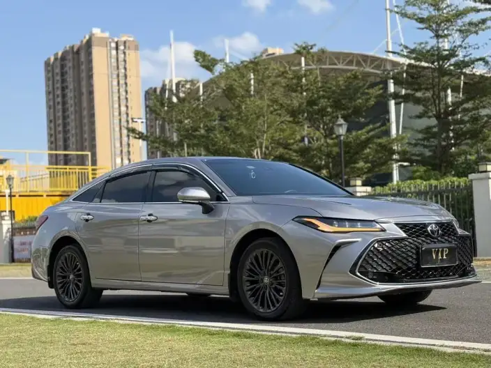 Toyota Avalon 2023 Model 2.5L Automatic Touring Premium Edition – фото 3