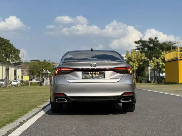 Toyota Avalon 2023 Model 2.5L Automatic Touring Premium Edition – фото 5