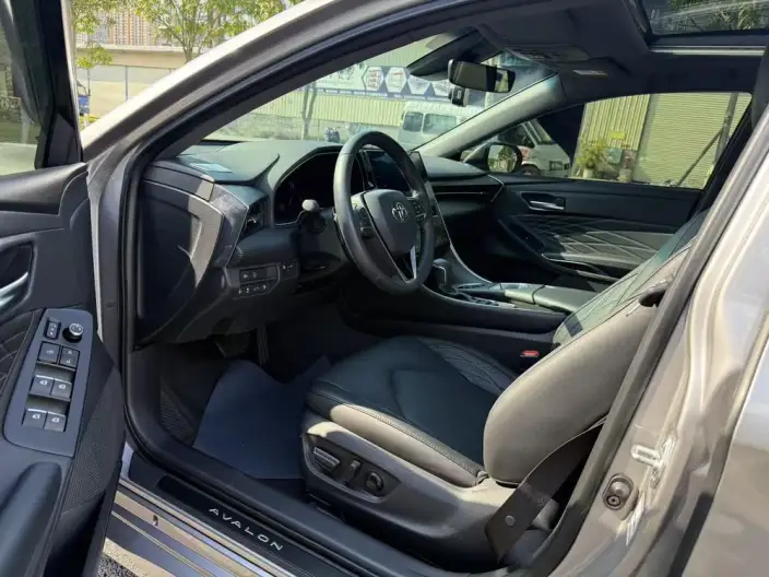 Toyota Avalon 2023 Model 2.5L Automatic Touring Premium Edition – фото 9