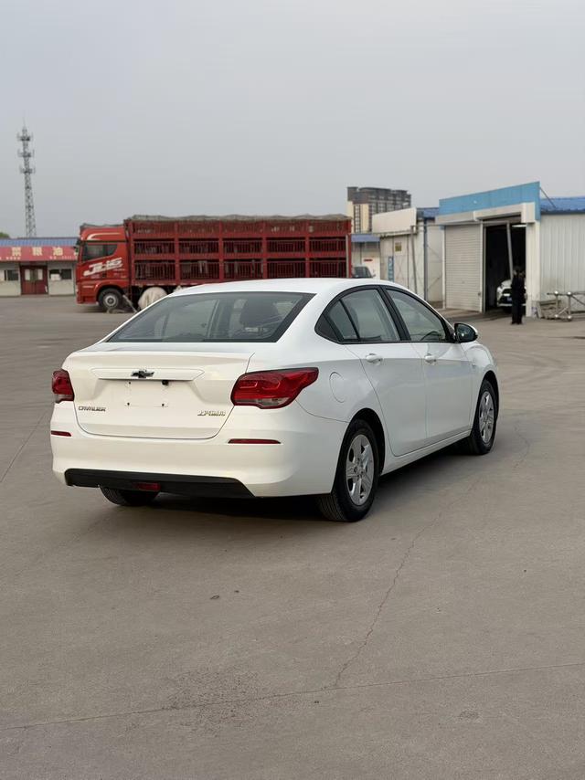 Chevrolet Cavalier 2019 320 Automatic Enjoy Sunroof – фото 7