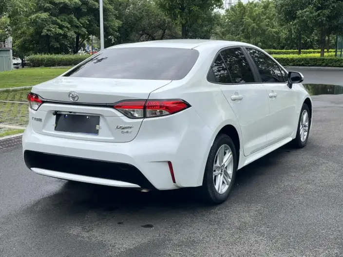 Toyota Levin 2021 Model 185T CVT Deluxe Edition – фото 7