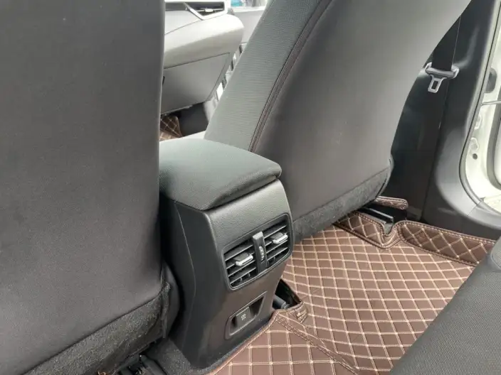 Toyota Levin 2021 Model 185T CVT Deluxe Edition – фото 8