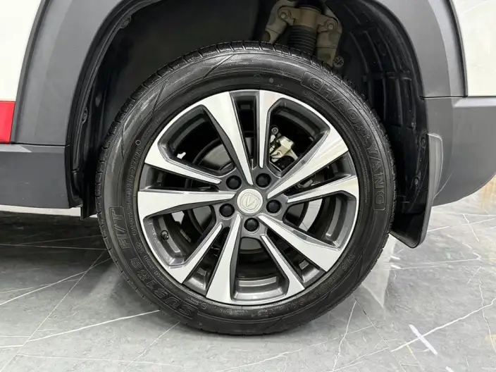 Changan CS35 PLUS 2022 Model Blue whale NE 1.4T DCT Luxury Model – фото 9