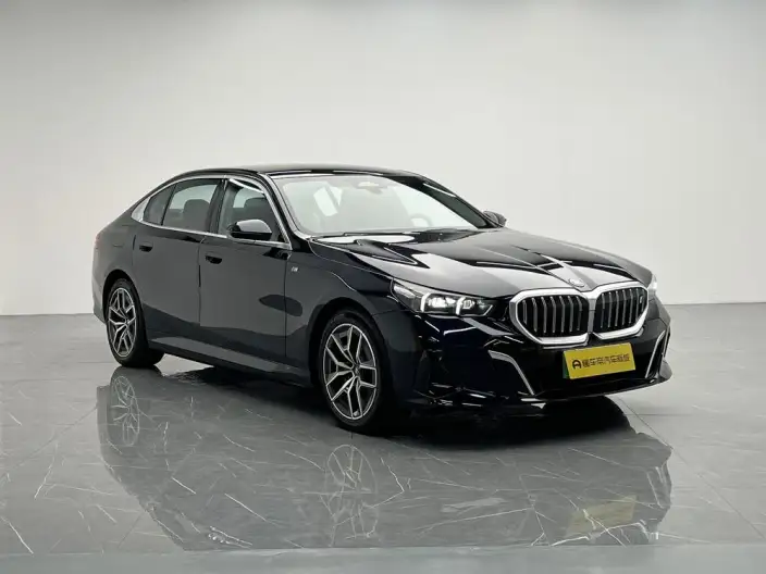 BMW i5 2024 Model eDrive35L M Sports Set – фото 3
