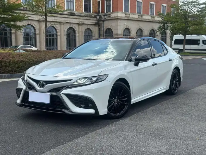 Toyota Camry 2023 Model 2.0S Knight Edition – фото 1