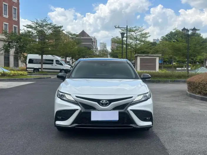 Toyota Camry 2023 Model 2.0S Knight Edition – фото 2
