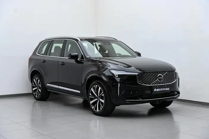 Volvo XC90 PHEV 2025 Model Facelift E Drive Hybrid T8 Long Battery Life Pro Smart Range Deluxe Edition 7 seat – фото 3