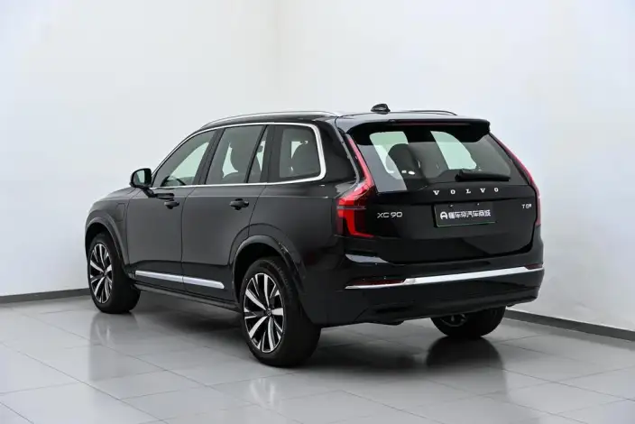 Volvo XC90 PHEV 2025 Model Facelift E Drive Hybrid T8 Long Battery Life Pro Smart Range Deluxe Edition 7 seat – фото 5