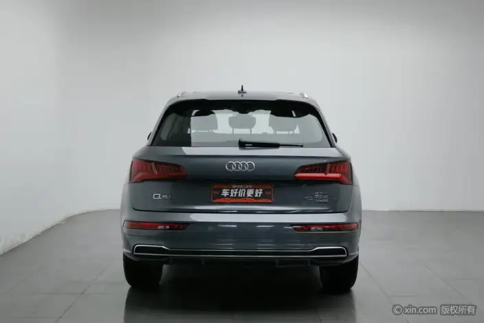 Audi Q5L 2020 Model Facelift 40 TFSI Rong Xiang Fashion Model – фото 2