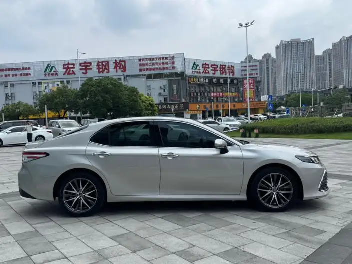 Toyota Camry 2021 Model 2.5G Deluxe Edition – фото 8