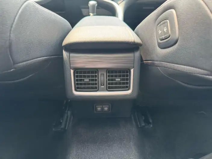 Toyota Camry 2021 Model 2.5G Deluxe Edition – фото 9