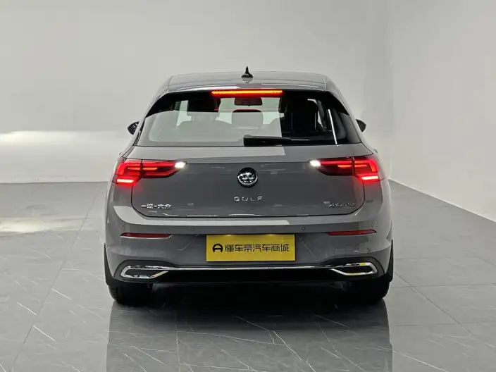 Volkswagen Golf 2021 Model 280TSI DSG Pro – фото 6