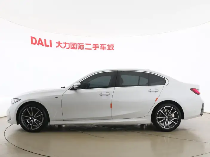 BMW 3 Series 2023 Model 325Li M Sports Set – фото 4