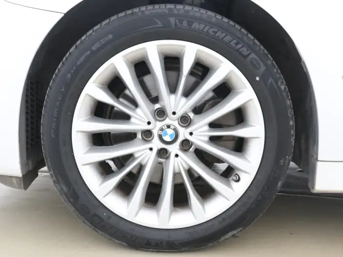 BMW 5 Series 2020 Model 525Li Luxury Set – фото 10