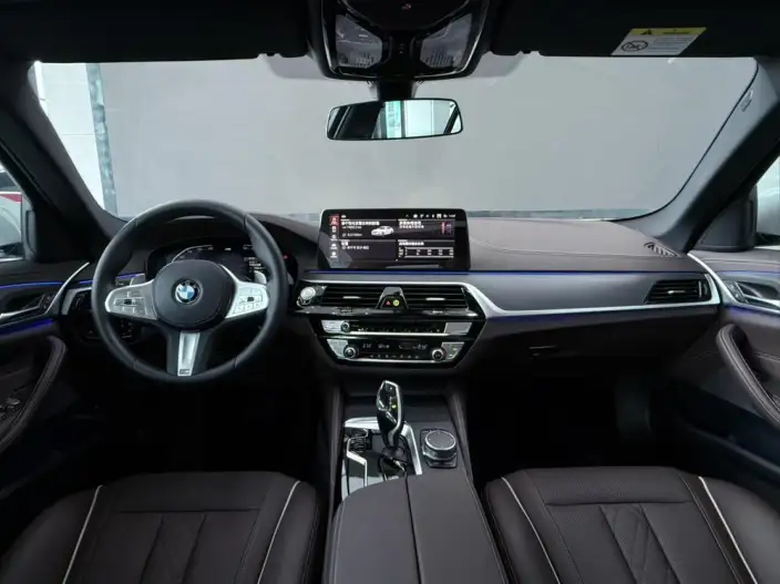 BMW 5 Series 2023 Model 530Li Leading Model M Sports Set – фото 7