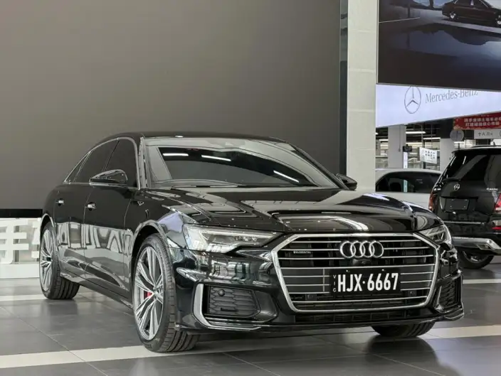 Audi A6L 2021 Model 55 TFSI quattro Exclusive Dynamic Model – фото 3