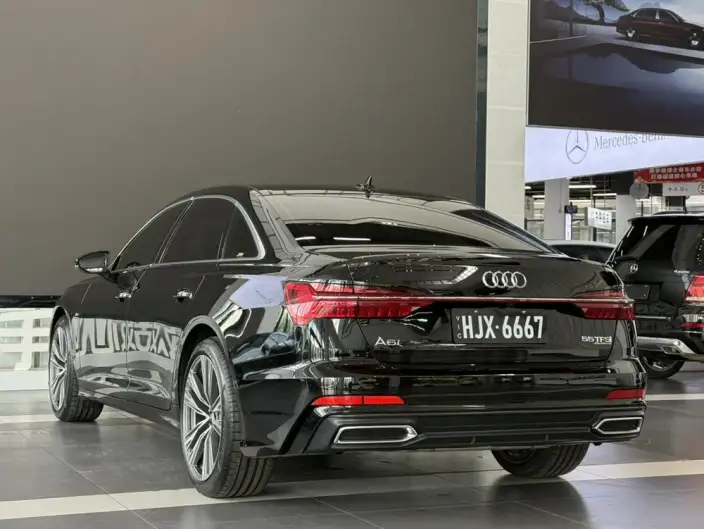Audi A6L 2021 Model 55 TFSI quattro Exclusive Dynamic Model – фото 5