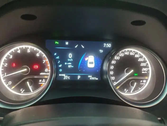 Toyota Camry 2023 Model 2.0G Deluxe Edition – фото 7
