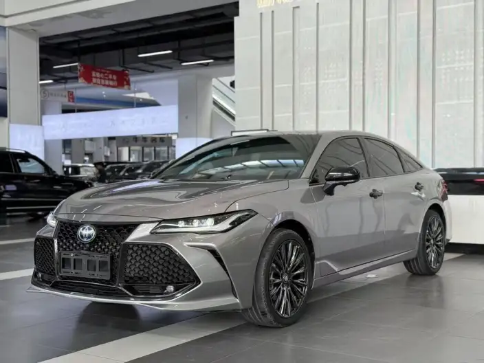 Toyota Avalon 2022 Model Hybrid 2.5L Deluxe Edition – фото 1
