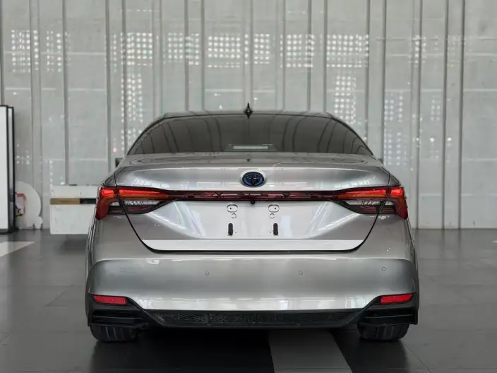 Toyota Avalon 2022 Model Hybrid 2.5L Deluxe Edition – фото 6