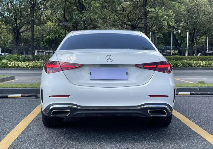 Mercedes-Benz C-Class 2024 Model C 260 L Sports Edition – фото 6