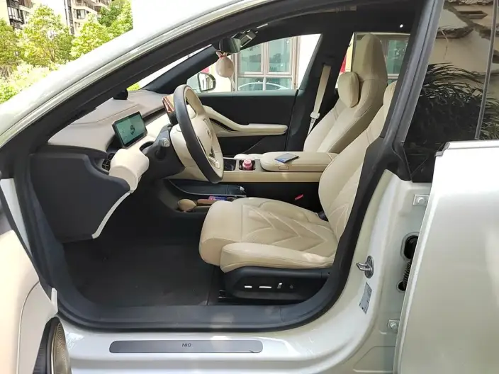 NIO ET5 2025 Model 75kWh – фото 10