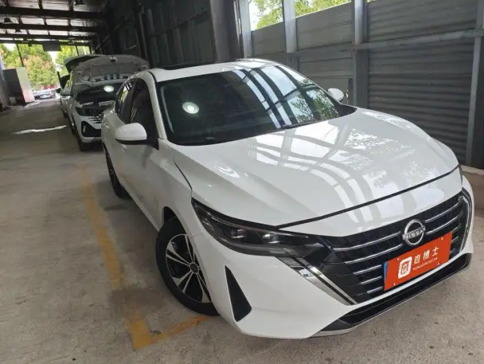 Nissan Sylphy 2023 Model 1.6L CVT Yuexiang Edition – фото 2