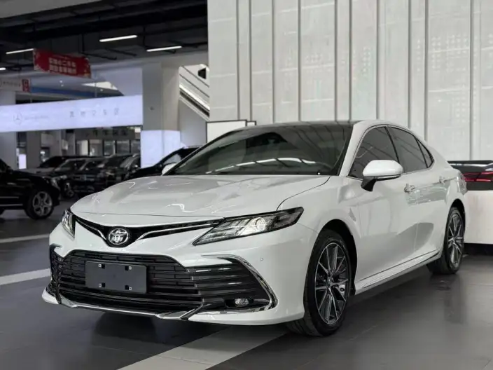 Toyota Camry 2023 Model 2.5G Deluxe Edition – фото 1