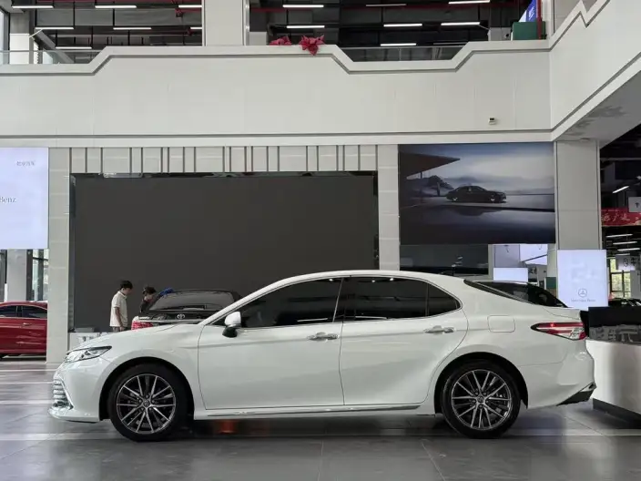 Toyota Camry 2023 Model 2.5G Deluxe Edition – фото 4