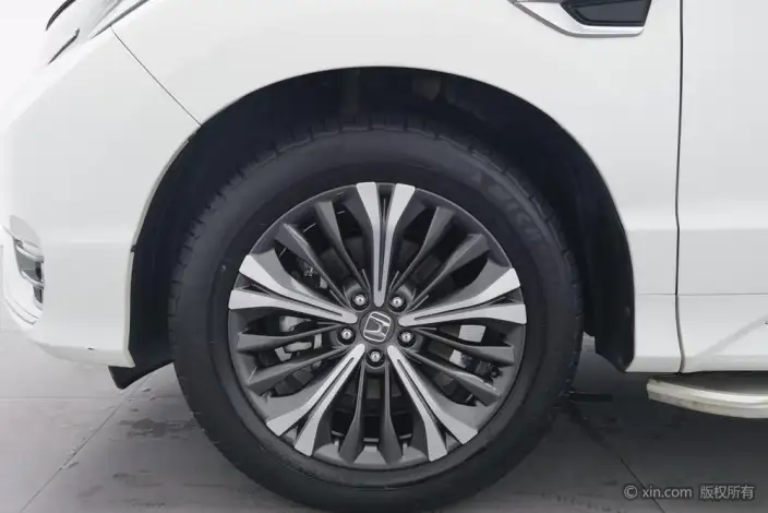 Honda UR-V 2020 Model 370TURBO 4WD Exclusive Edition – фото 9