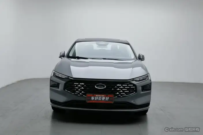 Ford Mondeo 2025 Model 1.5T E- Hybrid Luxury Model – фото 2