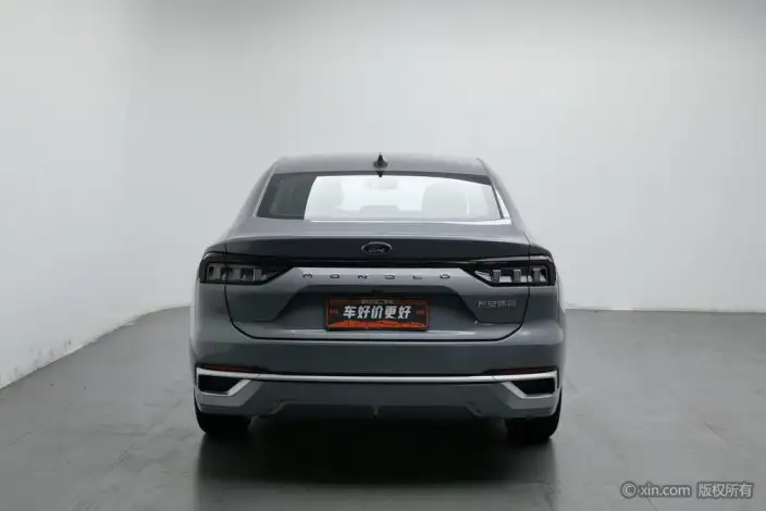 Ford Mondeo 2025 Model 1.5T E- Hybrid Luxury Model – фото 3