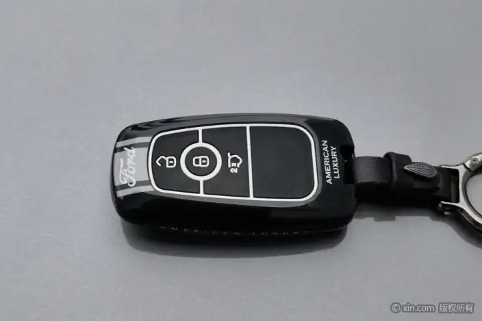 Ford Mondeo 2025 Model 1.5T E- Hybrid Luxury Model – фото 6