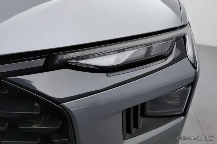 Ford Mondeo 2025 Model 1.5T E- Hybrid Luxury Model – фото 7