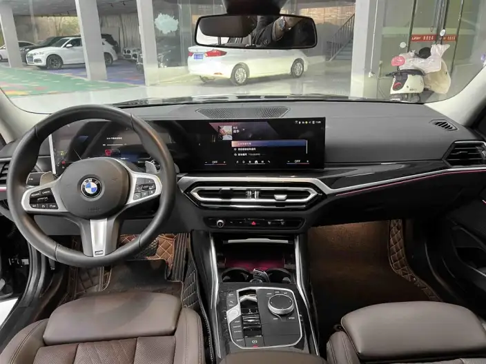 BMW 3 Series 2023 Model 325Li M Sports Set – фото 7
