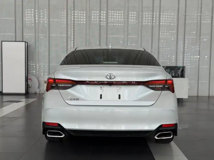 Toyota Avalon 2023 Model 2.5L Automatic Deluxe Edition – фото 6