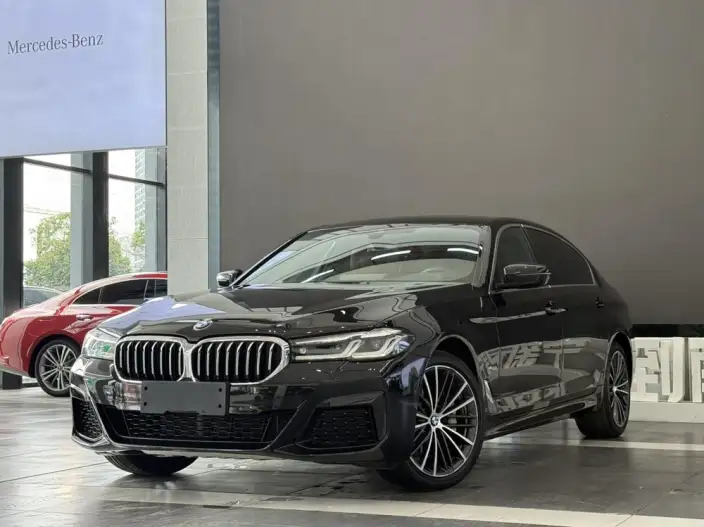 BMW 5 Series 2022 Model Facelift 530Li Leading Model M Sports Set – фото 1