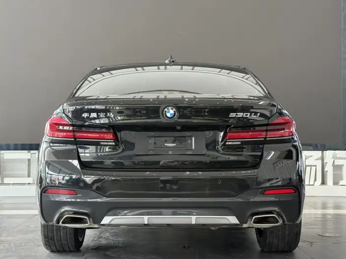 BMW 5 Series 2022 Model Facelift 530Li Leading Model M Sports Set – фото 6
