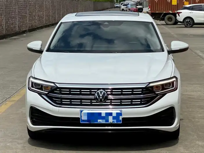 Volkswagen Sagitar 2024 Model 300TSI DSG Beyond Edition – фото 2