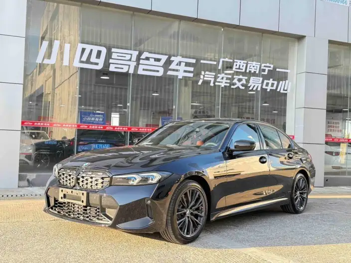 BMW 3 Series 2023 Model 330i M Sports Night Set – фото 1