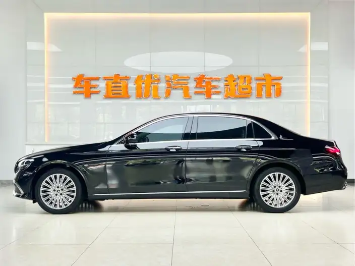 Mercedes-Benz E-Class 2023 Model E 300 L Luxury Model sedan – фото 3