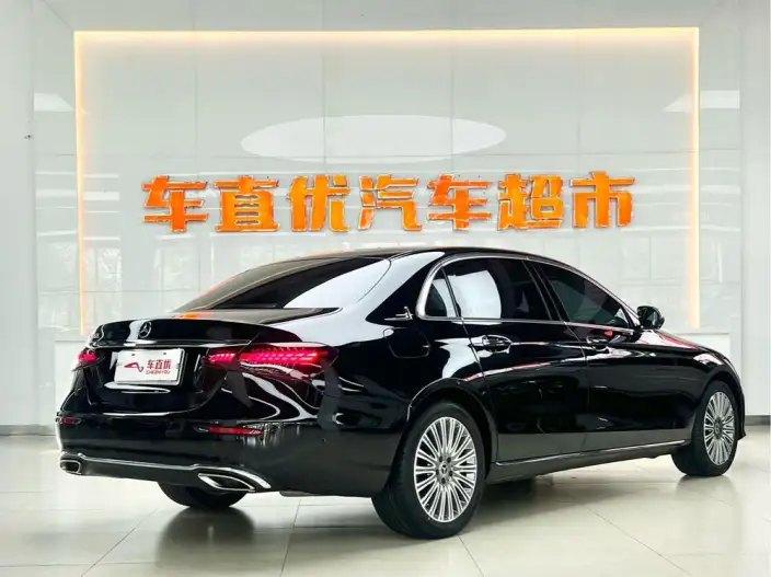 Mercedes-Benz E-Class 2023 Model E 300 L Luxury Model sedan – фото 5