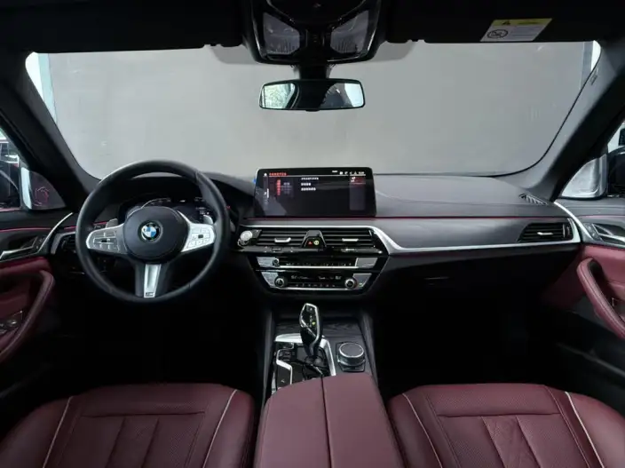 BMW 5 Series 2023 Model 530Li Leading Model M Sports Set – фото 7