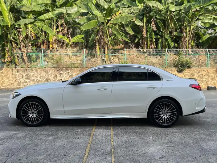 Mercedes-Benz C-Class 2024 Model C 260 L Sports Edition – фото 3