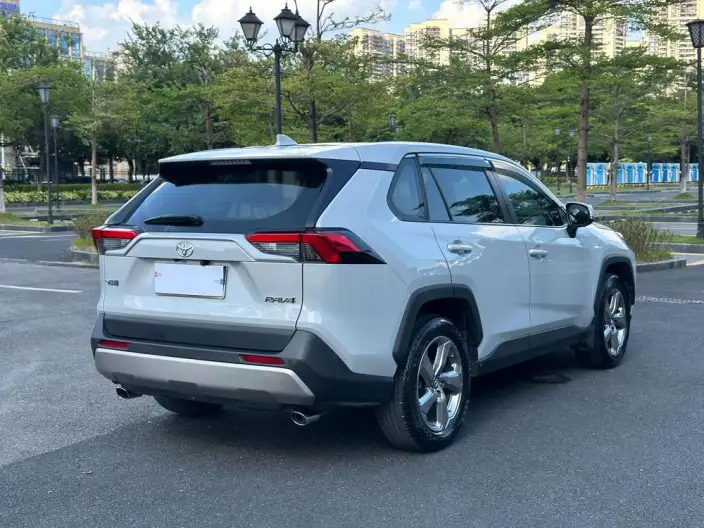 Toyota RAV4 2022 Model 2.0L CVT 2WD Fashion edition – фото 7