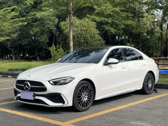 Mercedes-Benz C-Class 2023 Model Facelift C 200 L Sports Edition – фото 1