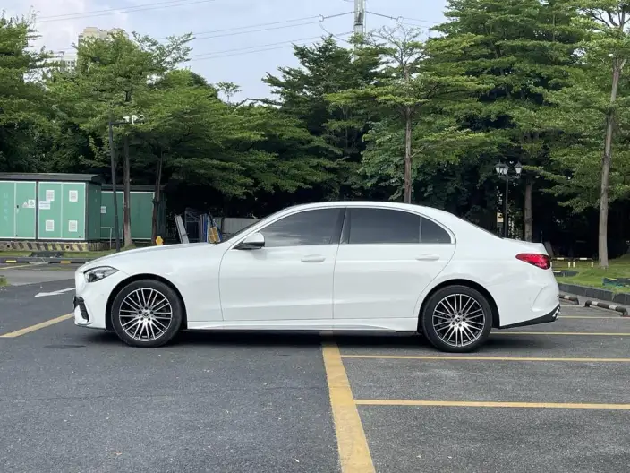 Mercedes-Benz C-Class 2023 Model Facelift C 200 L Sports Edition – фото 4
