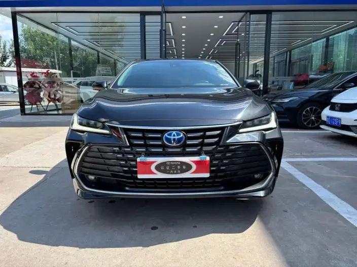 Toyota Avalon 2022 Model Hybrid 2.5L Deluxe Edition – фото 2