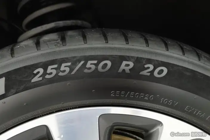 Li Auto ONE 2021 Model Extended Range 6 seat Edition – фото 7